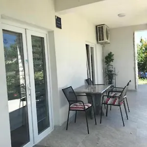  Apartment Dobric Kroatien